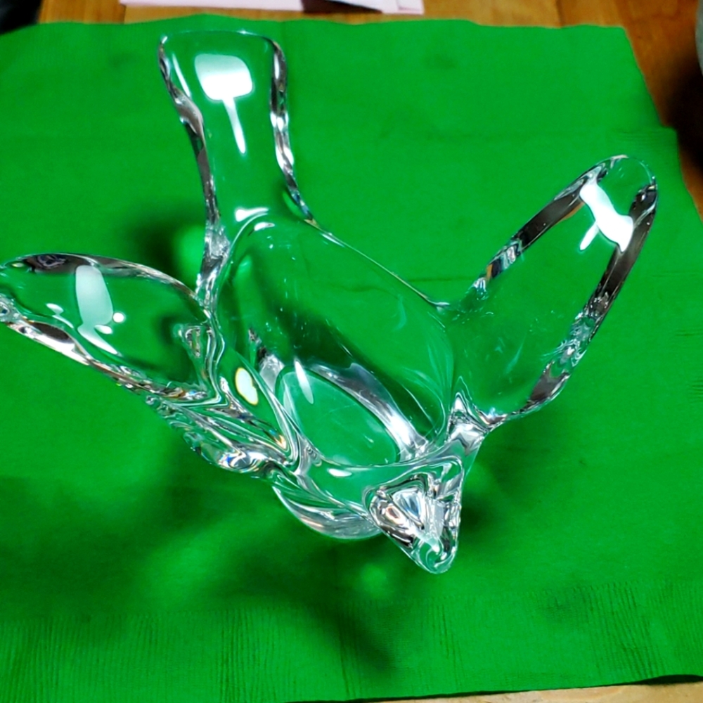 Glass dove trinket